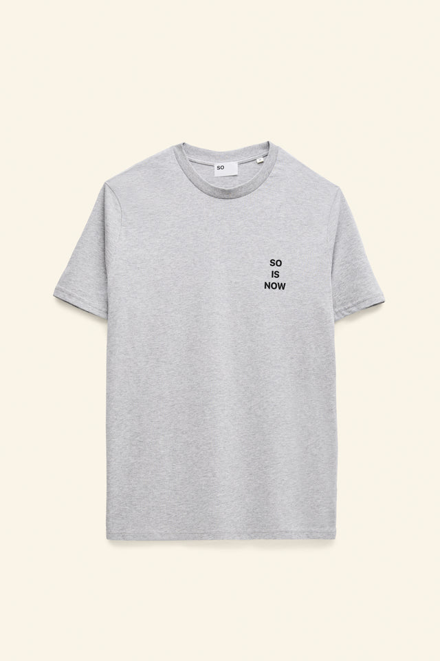 Camiseta SO IS NOW